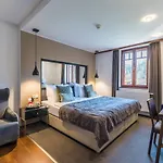 Wellness & Augustiniansky Dum 4*